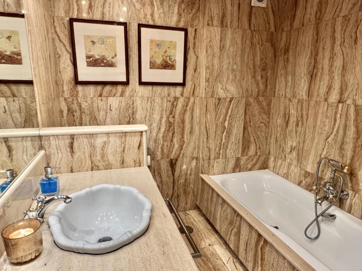 Apartamento Luminoso Cerca Playa Sardinero Con Parking Privado 桑坦德 外观 照片