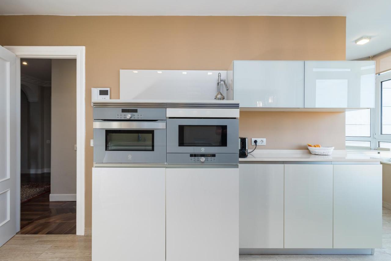 Apartamento Luminoso Cerca Playa Sardinero Con Parking Privado 桑坦德 外观 照片